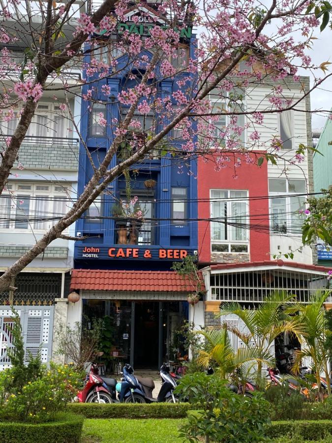 Hostel-John Cafe And Beer Da Lat Exterior photo